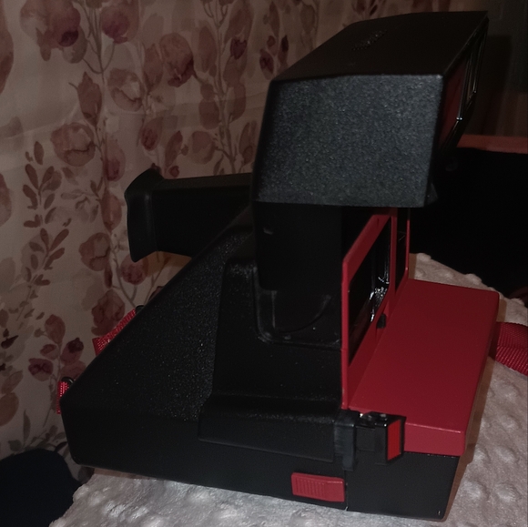 Cool Cam Polaroid - Picture 2 of 7